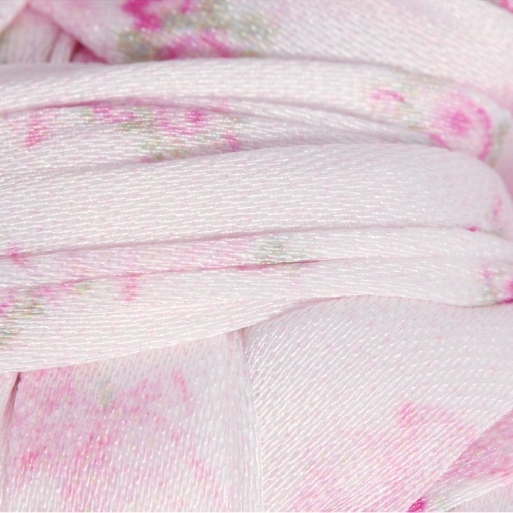 Love Shack Fancy X Goody Fabric Wrap Claw
Clip - Rosa Beaux - Picture 14 of 15